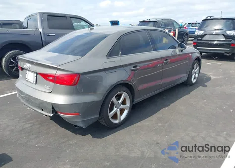 2015 Audi A3 2.0T Premium из США, поврежденный, VIN WAUBFGFF4F1121111
